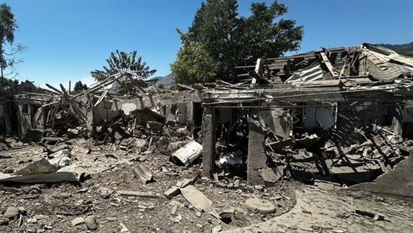 الأضرار في مقر اللواء