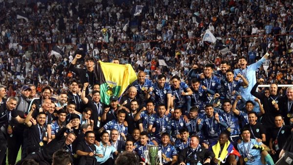 فريق باتشوكا