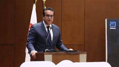 وزير الصحة يشهد توقيع عقد شراكة مصرية أمريكية لإنتاج 6 أصناف من الأدوية