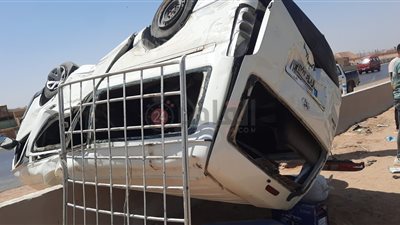 إصابة 8 أشخاص في انقلاب سيارة أسفل الكوبري الدولي بالبحيرة