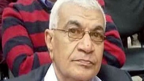 الأديب محمد عبد المطلب