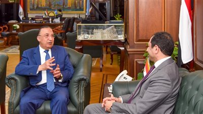 محافظ الإسكندرية يبحث مع قنصل عام لبنان تعزيز سبل التعاون بين الجانبين