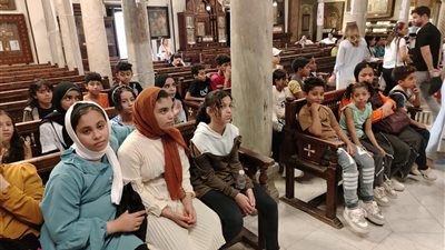 مجمع الأديان يستقبل جولة جديدة لأتوبيس الفن الجميل ضمن الأنشطة الصيفية