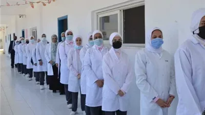  شكاوى متداولة لطالبات تمريض حلوان بسبب منع ارتداء الجيبة خلال التدريب العملي.. وعميدة الكلية ترد 