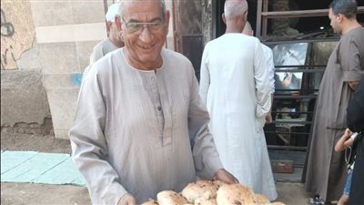 تموين الأقصر: صرف 8 ملايين رغيف بلدي مدعم و1005 أطنان دقيق بأول 3 أيام من يونيو