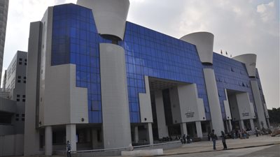 قرارات جديدة بتعيين وكيل كلية الصيدلة بجامعة عين شمس