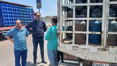 ضبط مستودع تصرف في 273 أسطوانة غاز منزلية بالبيع في السوق السوداء بالبحيرة