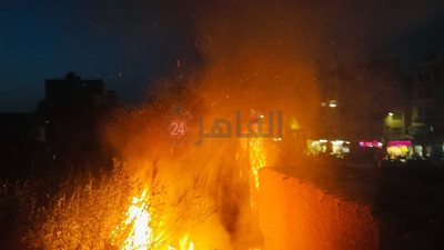 بسبب ارتفاع درجات الحرارة.. نشوب حريق في مخلفات زراعية بالفيوم والحماية المدنية تحاول السيطرة عليه
