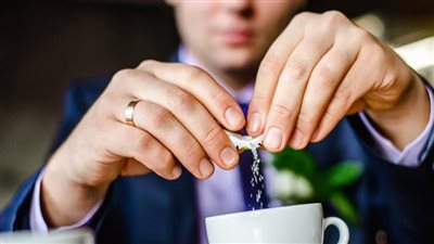 دراسة: المحليات الصناعية تزيد من خطر الإصابة بالنوبات القلبية والسكتة الدماغية