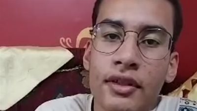 الأول على الشهادة الإعدادية بسوهاج: سجدت لله شكرًا من فرحتي.. ودعوات أمي سبب تفوقي | بث مباشر