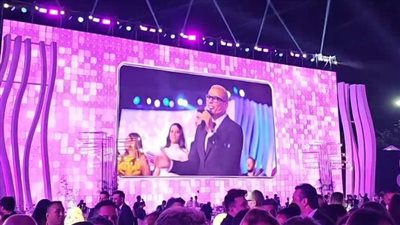 عمرو دياب يشعل حفل زفاف ابنة المنتج محمد السعدي | صور