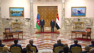السيسي: القضية الفلسطينية صلب قضايا المنطقة ولا بد من إحلال السلام بدلًا من الحروب