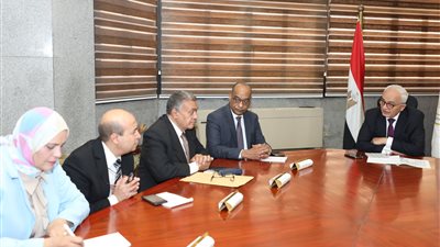 إجراء صارم.. التعليم تتوصل لهوية طالب حاول نشر امتحان التربية الدينية على جروبات الغش