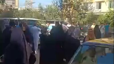 دفنها بالرمال داخل المطبخ.. تشييع جثمان ضحية زوجها بالغربية| بث مباشر 