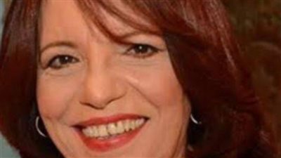 عارفة عبد الرسول عن استغاثات الفنانين الأخيرة: ظروف مهنة.. وأنا 6 شهور قاعدة وكلها أرزاق