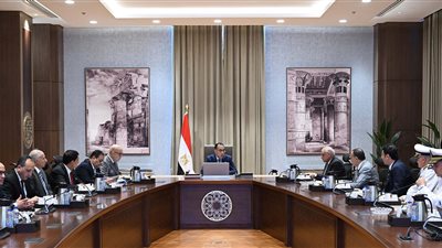 مدبولي: خطة زمنية لأعمال الإخلاء والتعويضات ومشروعات التطوير بجزيرة الوراق تتم متابعتها أسبوعيّا