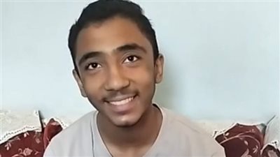 الأول على الجمهورية في الإعدادية الأزهرية: حافظ القرآن بالقراءات العشر.. ومثلي الأعلى زويل | بث مباشر