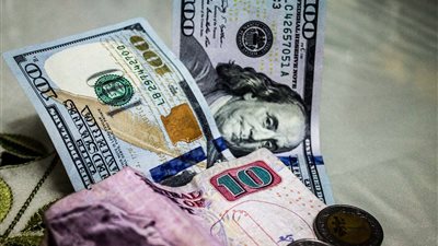 سعر الدولار مقابل الجنيه المصري اليوم الخميس 10 أكتوبر 2024