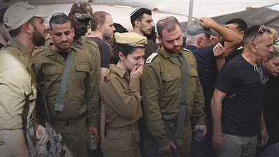 انتحر خوفًا من الحرب في غزة.. الجيش الإسرائيلي يرفض الاعتراف بأحد جنوده