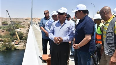 النقل تضع اللمسات النهائية لافتتاح محور بديل خزان أسوان قريبًا
