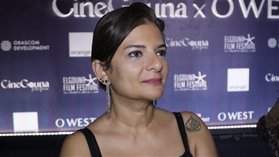 المؤلفة مريم نعوم: أخاف من المخرج الذي ينفذ السيناريو كما هو دون رؤية فنية 