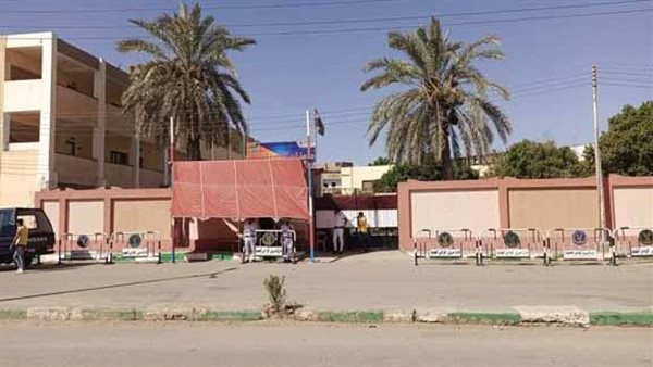 لجان الثانوية العامه