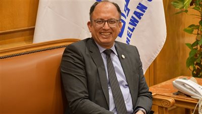 رئيس جامعة حلوان: تقليل أعداد المقبولين بالكليات النظرية بنسبة 25%.. ونأمل زيادة أعداد الطلاب الوافدين لـ 10 آلاف