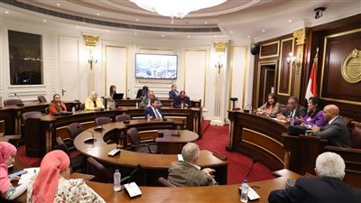 السياحة تشارك في اجتماع لجنة الثقافة بمجلس الشيوخ لمناقشة تفعيل العمرة بلس