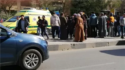 مصرع شخص صدمته سيارة خلال عبوره الطريق بالقاهرة 