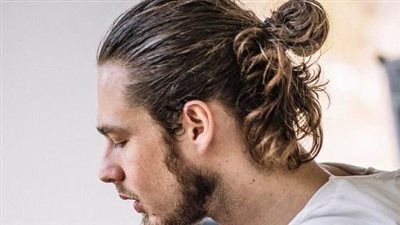 قصات شعر رجالي طويل ناعم.. 11 تسريحة عصرية اختر ما يناسب شخصيتك