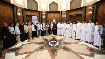 شيخ الأزهر لأبنائه من طلاب غزة: علمتم العالم الصمود والمثابرة وأرى ذلك في صمودكم 