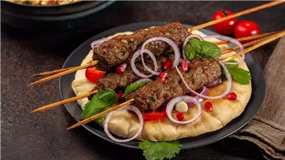 3 إضافات لتماسكها.. طريقة عمل الكفتة زي الكبابجي لون وريحة وطعم