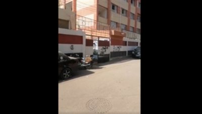 منع طالبة بالثانوية العامة من دخول امتحان الاقتصاد بسبب التأخير| خاص 