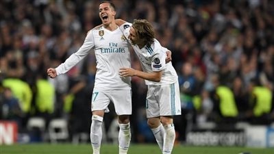 موقف مودريتش وفاسكيز من البقاء مع ريال مدريد