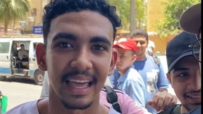 الاقتصاد سهل والإحصاء فيه تريكات.. تباين آراء طلاب الثانوية العامة بشأن امتحاني اليوم| بث مباشر