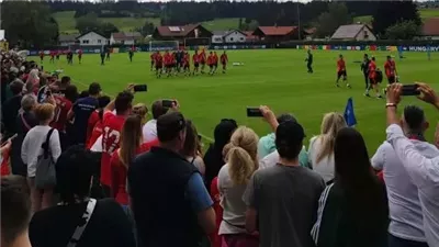 في مرانه الأول.. طائرة بدون طيار تُثير الجدل في تدريبات منتخب المجر