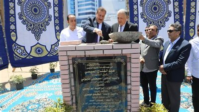 فرص استثمارية.. محافظ المنوفية يضع حجر الأساس لمول تجاري سكني في شبين الكوم