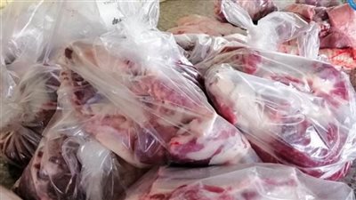 لي جار غير مسلم فهل يجوز أن أخرج له جزءا من الأضحية؟.. البحوث الإسلامية: من البر والإحسان