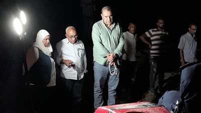 محافظ أسوان يوجه بتكثيف جهود إصلاح المحبس العمومى لمياه الشرب عقب تعرضه للإتلاف