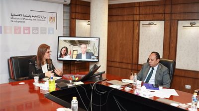 وزيرة التخطيط تتابع خطوات إنشاء الصندوق السيادي للصناعة