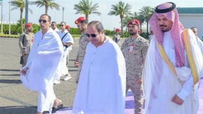 الرئيس السيسي يغادر المدينة المنورة متجهًا إلى مكة