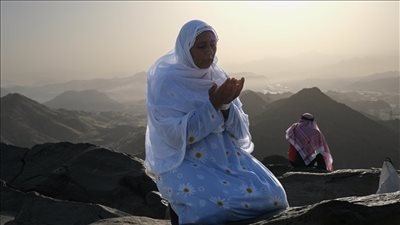 اللهم نصرك للمستضعفين.. أدعية يوم عرفة جامعة وأفضل وقت للدعاء