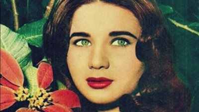 محطات من حياة زبيدة ثروت: بدأت مشوارها الفني بمشهد صغير.. ولقبت بملكة الرومانسية