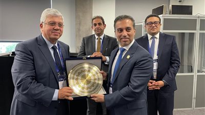 وزير التعليم العالي يلتقي وزير التربية والتعليم الإماراتي لبحث سبل تعزيز التعاون