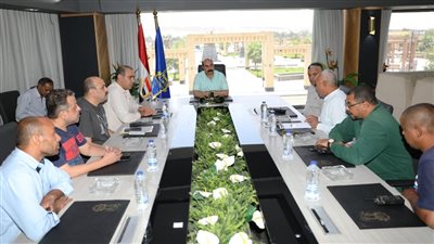 محافظ أسوان يشدد على ضرورة انتظام تدفقات مياه الشرب بمختلف المناطق والأحياء السكنية