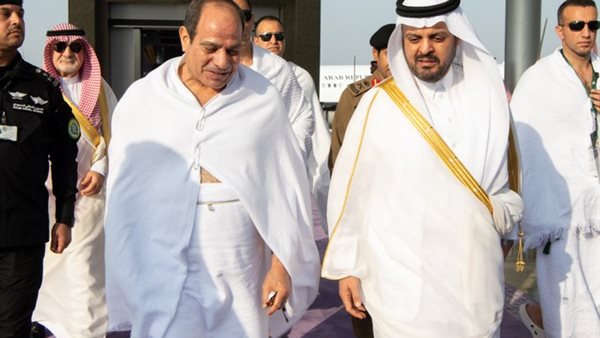 الرئيس السيسي يصل