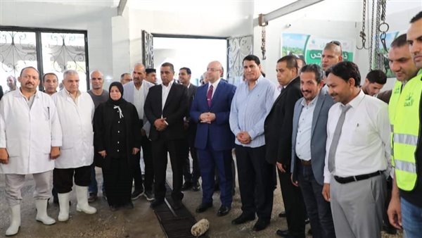 محافظ بني يشهد ذبح