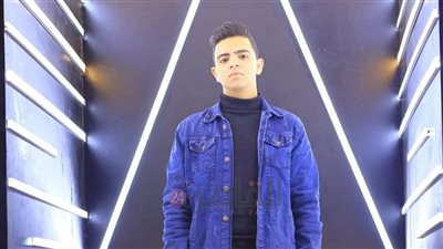 كان ذاهبا لعمله.. مصرع شاب في حادث انقلاب دراجة نارية بالفيوم 