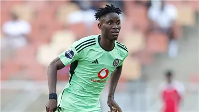 الكونغولي كيمفويدي يدخل دائرة اهتمامات الأهلي 