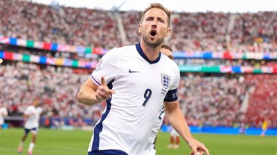 اقترب من حسام حسن.. أرقام قياسية لـ هاري كين بعد هدفه في سلوفاكيا